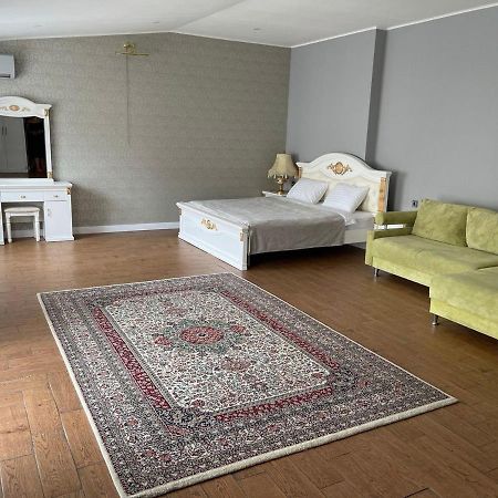 Apartament Club City House Klumba Odessa Zewnętrze zdjęcie